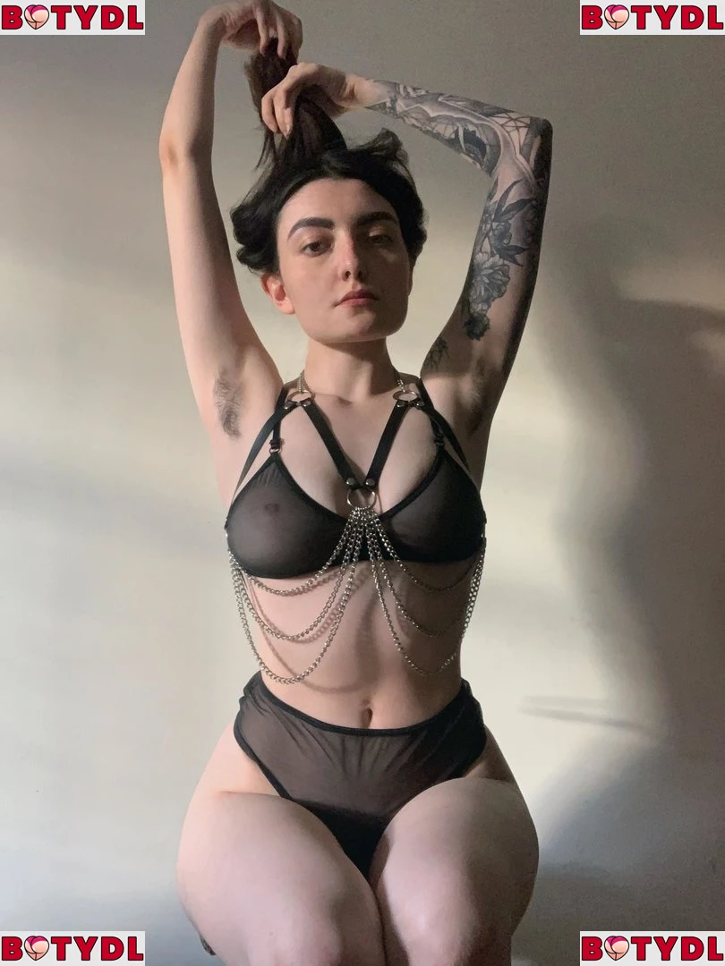 fruitsforbats Onlyfans Photo Gallery 