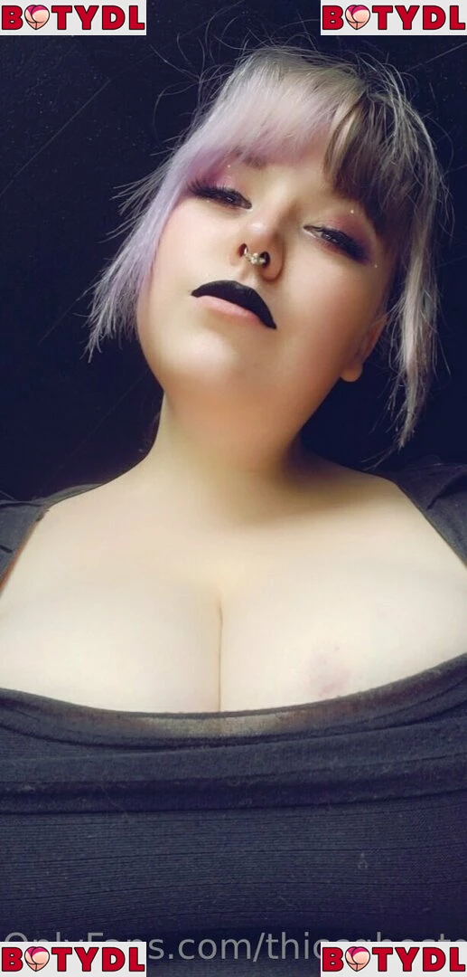 thiccghostgirl Onlyfans Photo Gallery 