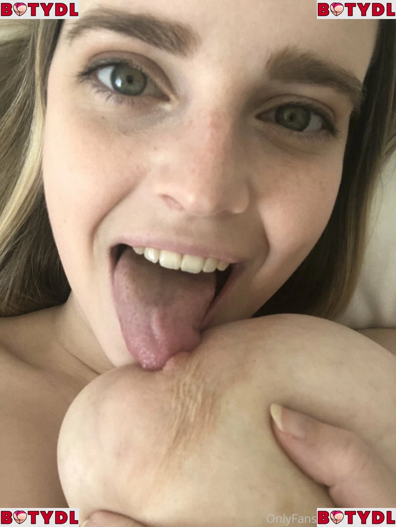 Codi Vore Onlyfans Photo Gallery 