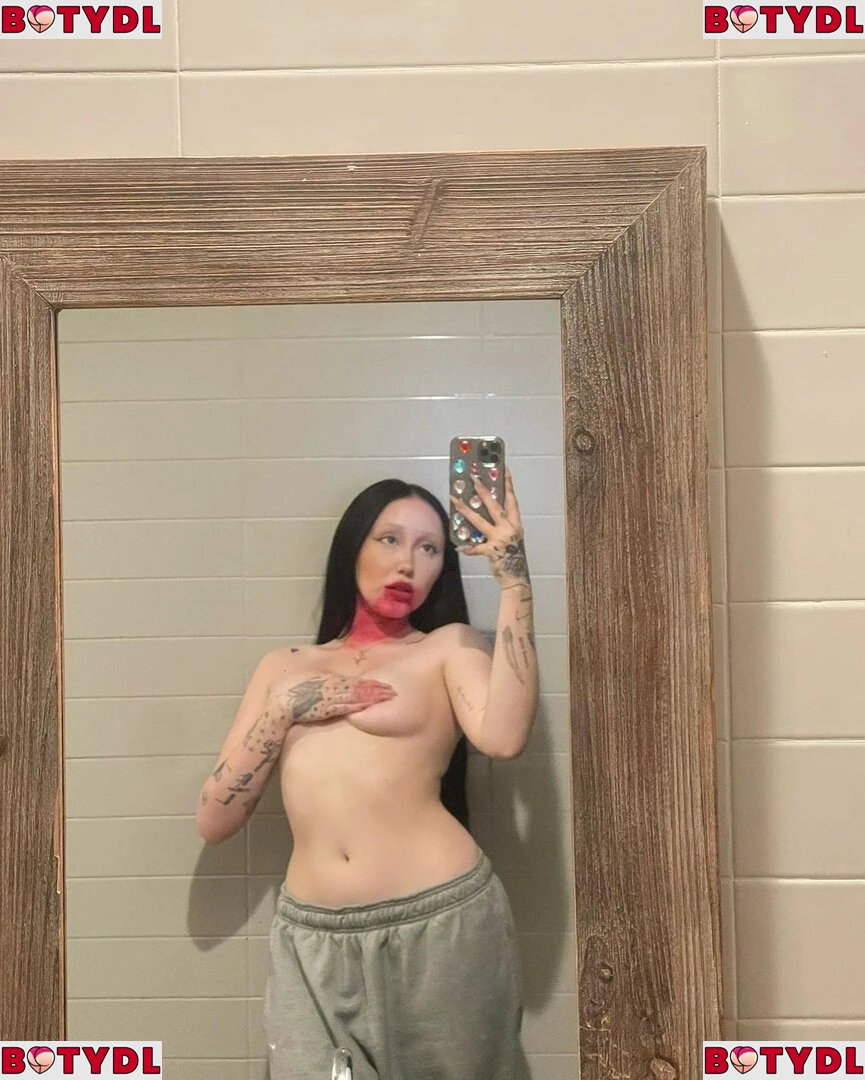 Noah Cyrus Onlyfans Photo Gallery 