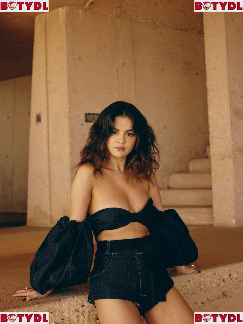 Selena Gomez Onlyfans Photo Gallery 