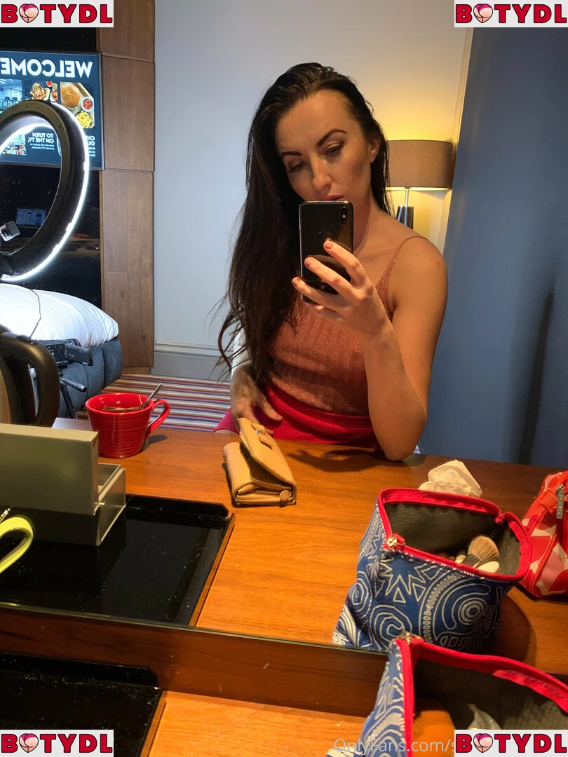 sophiasmithuk Onlyfans Photo Gallery 