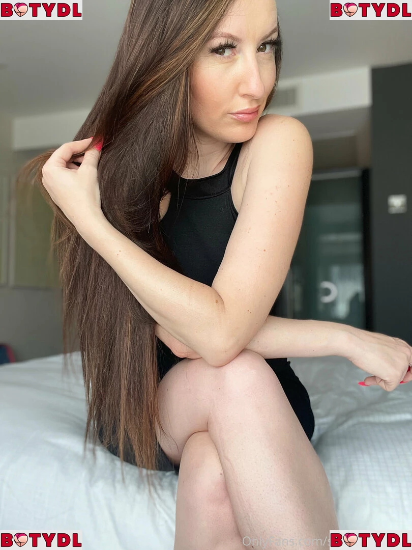 sophiasmithuk Onlyfans Photo Gallery 