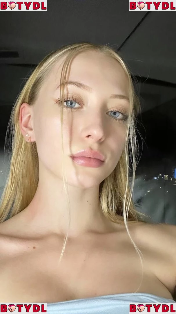 Sophia Diamond Onlyfans Photo Gallery 