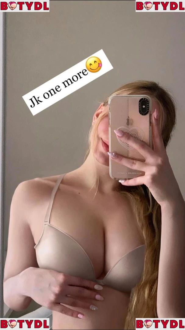 Sophia Diamond Onlyfans Photo Gallery 