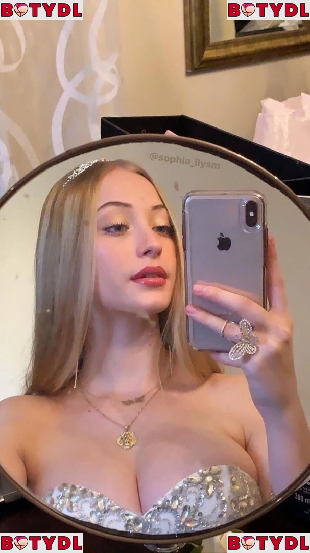 Sophia Diamond Onlyfans Photo Gallery 