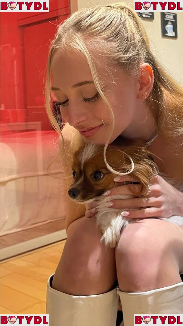 Sophia Diamond Onlyfans Photo Gallery 