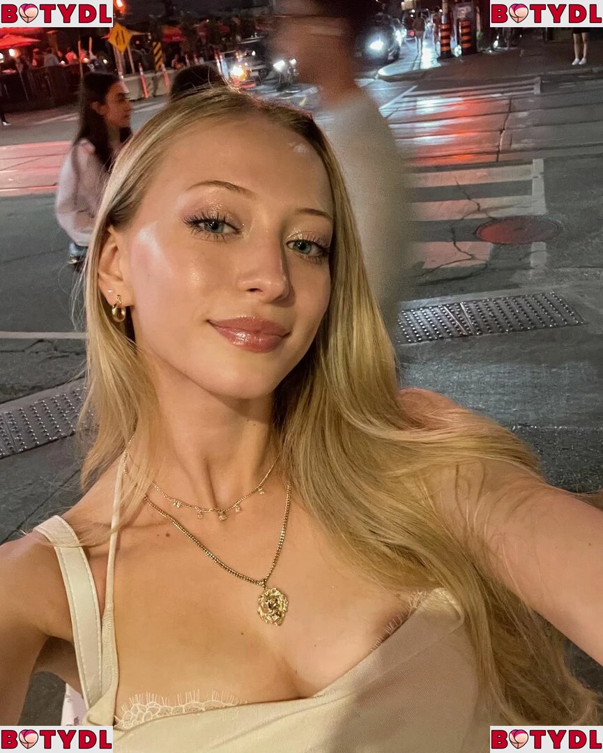 Sophia Diamond Onlyfans Photo Gallery 