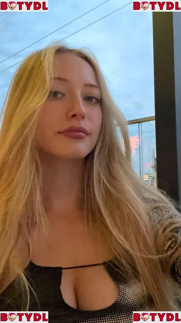 Sophia Diamond Onlyfans Photo Gallery 