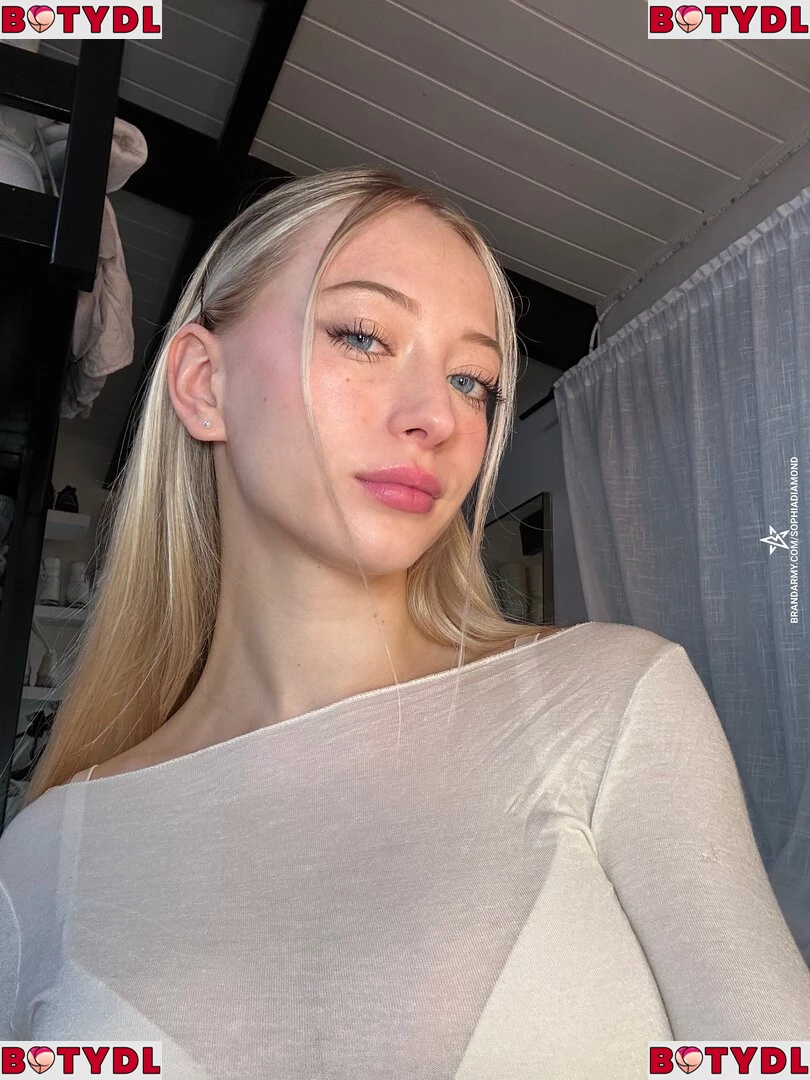 Sophia Diamond Onlyfans Photo Gallery 