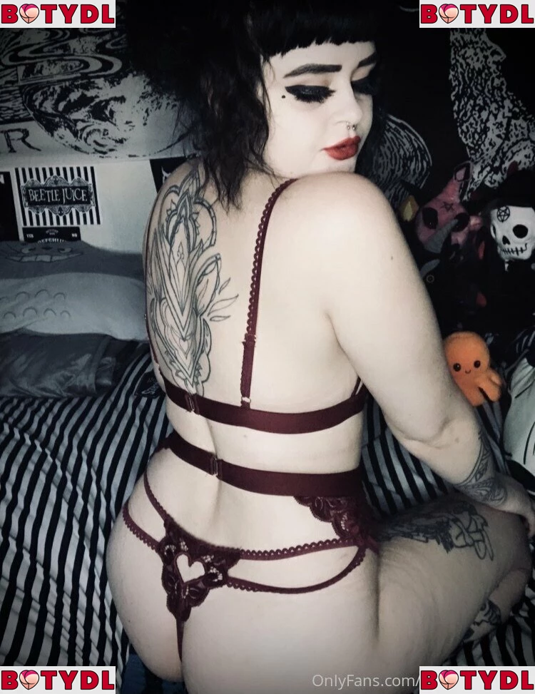 diilestrange Onlyfans Photo Gallery 