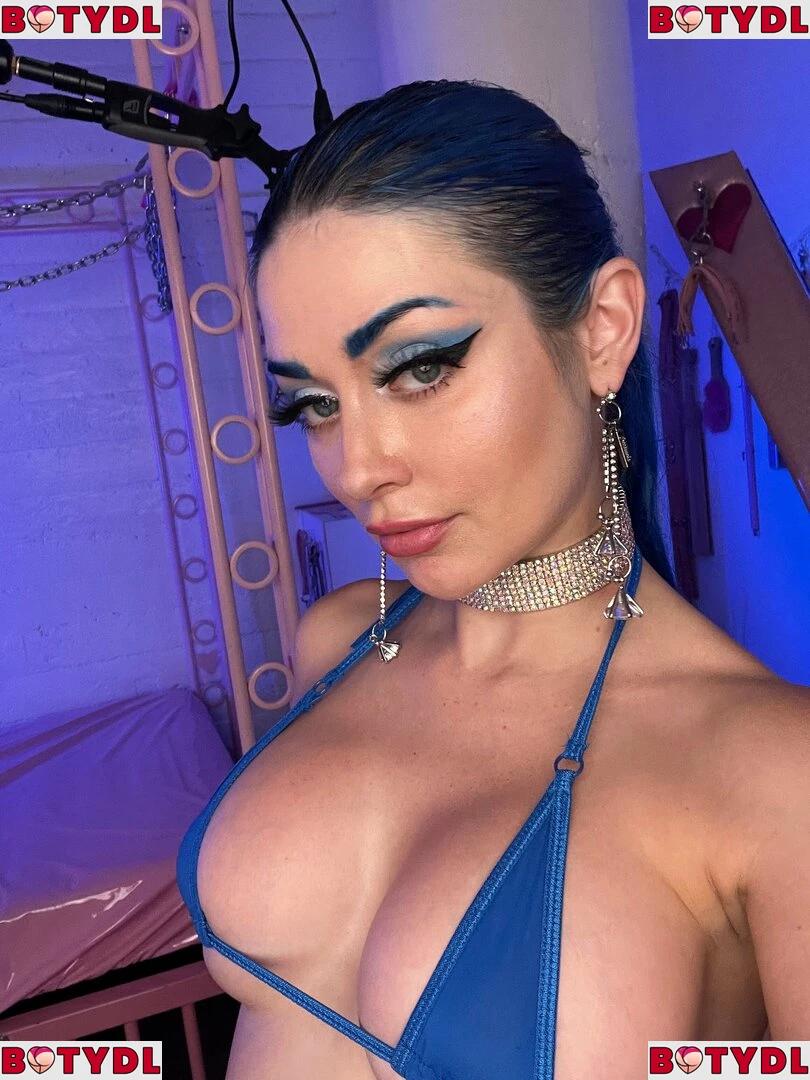 JewelzBlu Onlyfans Photo Gallery 