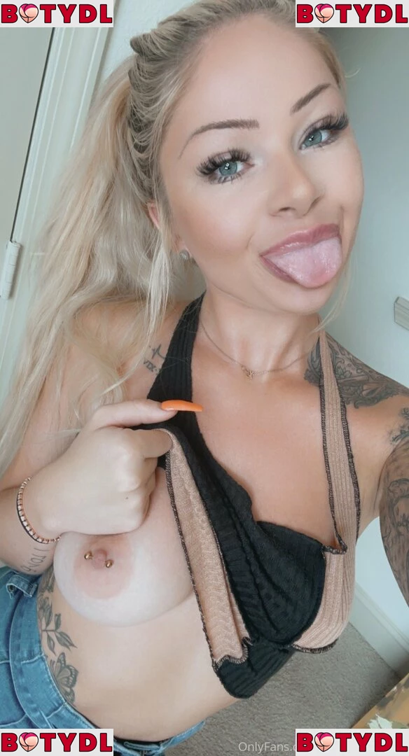 brookeshowsxx Onlyfans Photo Gallery 