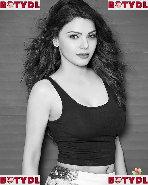 Sherlyn Chopra Onlyfans Photo Gallery 