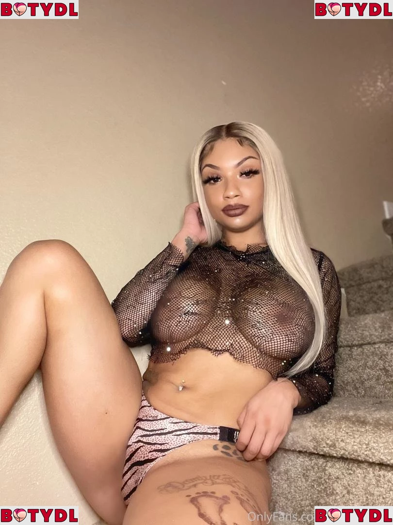 ashleyamor Onlyfans Photo Gallery 