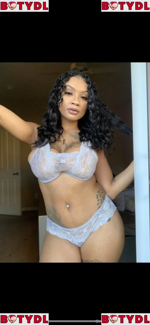 ashleyamor Onlyfans Photo Gallery 