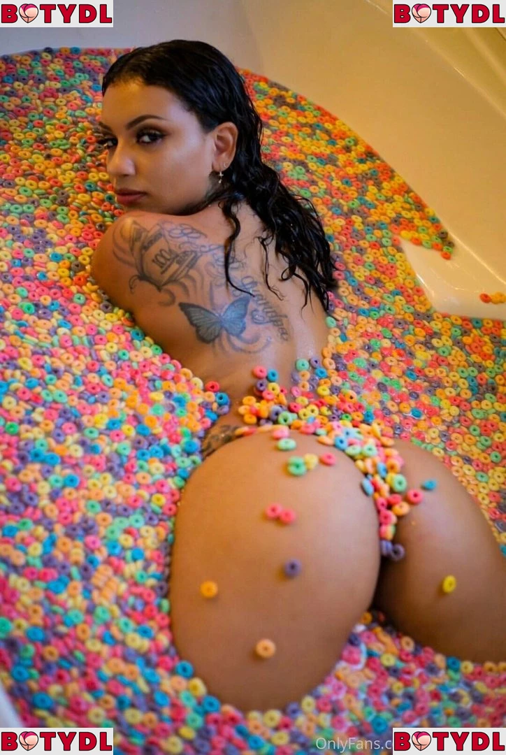 ashleyamor Onlyfans Photo Gallery 