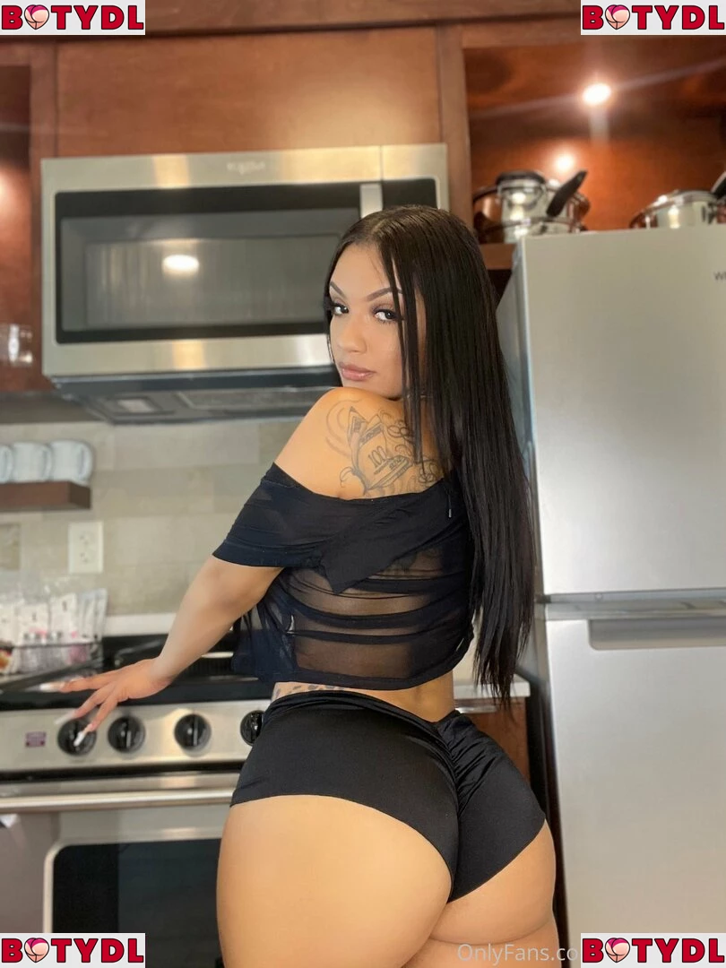 ashleyamor Onlyfans Photo Gallery 