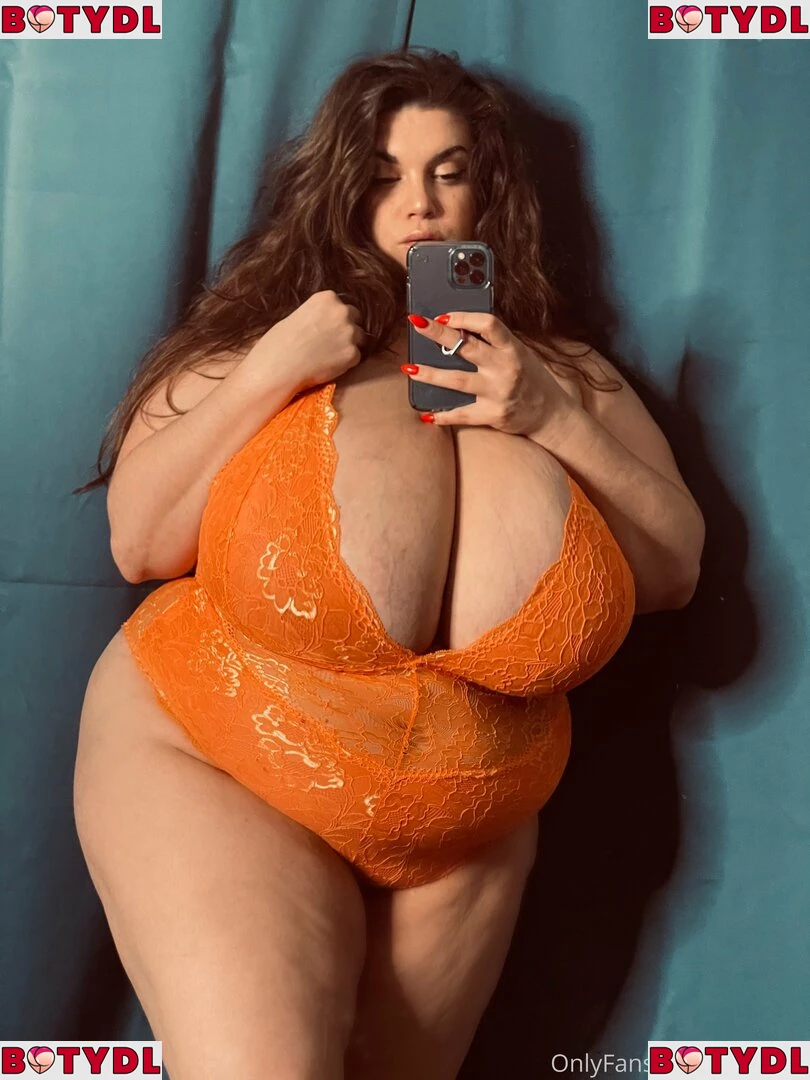 ariajane Onlyfans Photo Gallery 