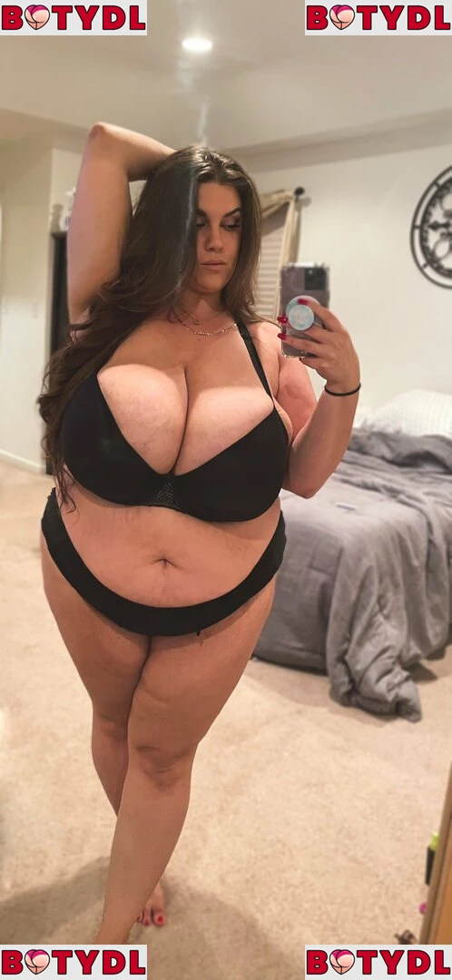 ariajane Onlyfans Photo Gallery 