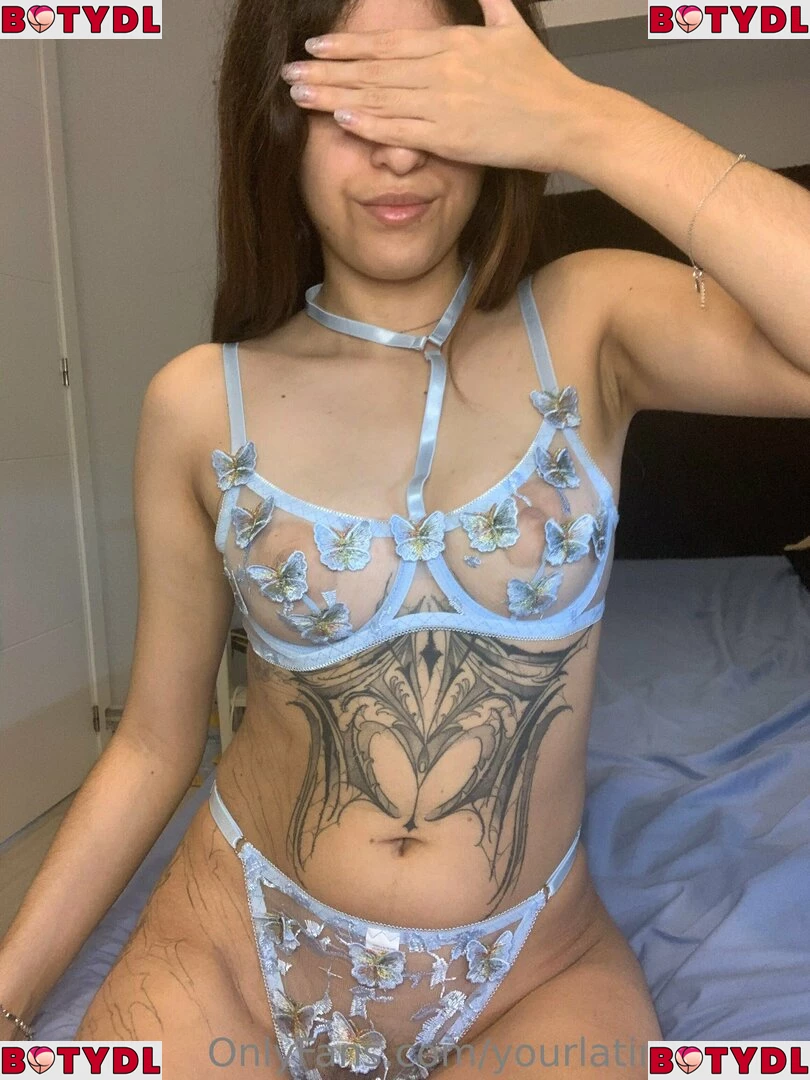 yourlatinasecret Onlyfans Photo Gallery 