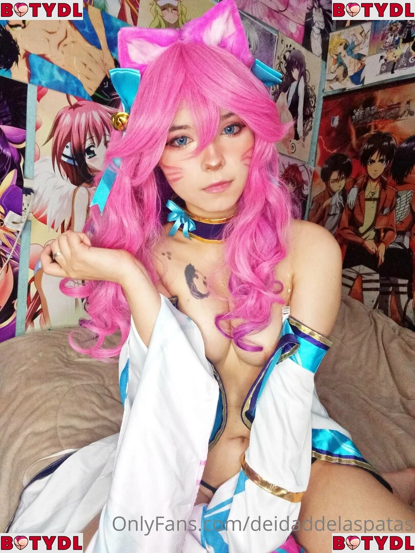 Momoiro Cosplay Onlyfans Photo Gallery 