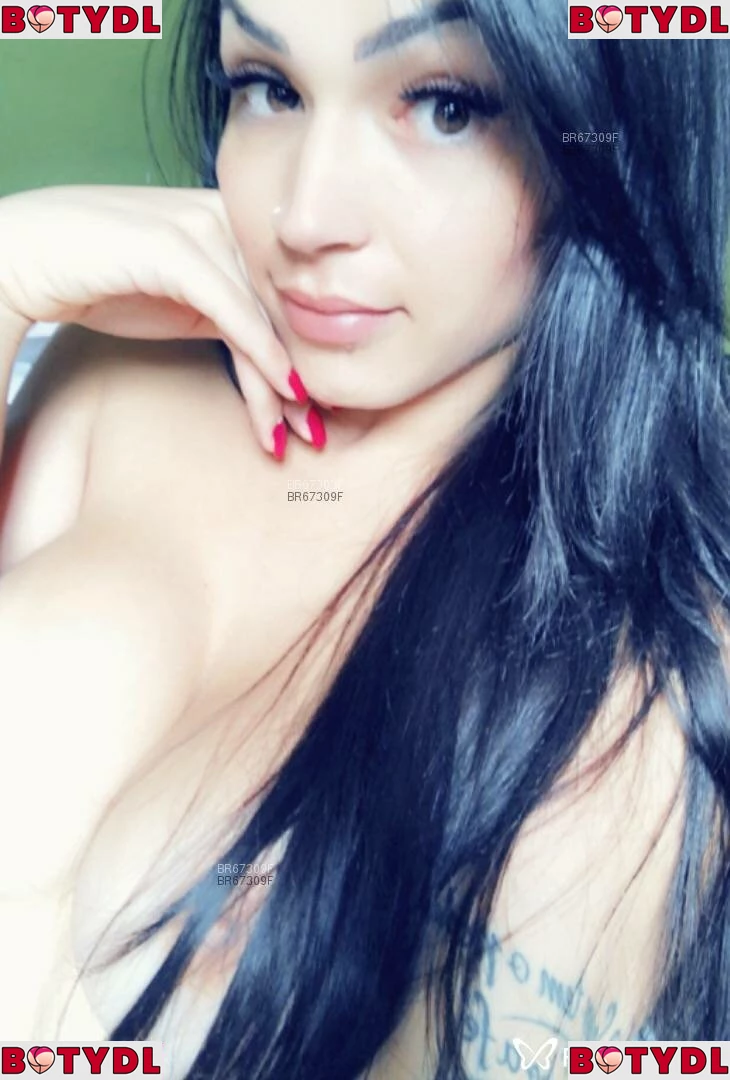 Giovana Teixeira Onlyfans Photo Gallery 