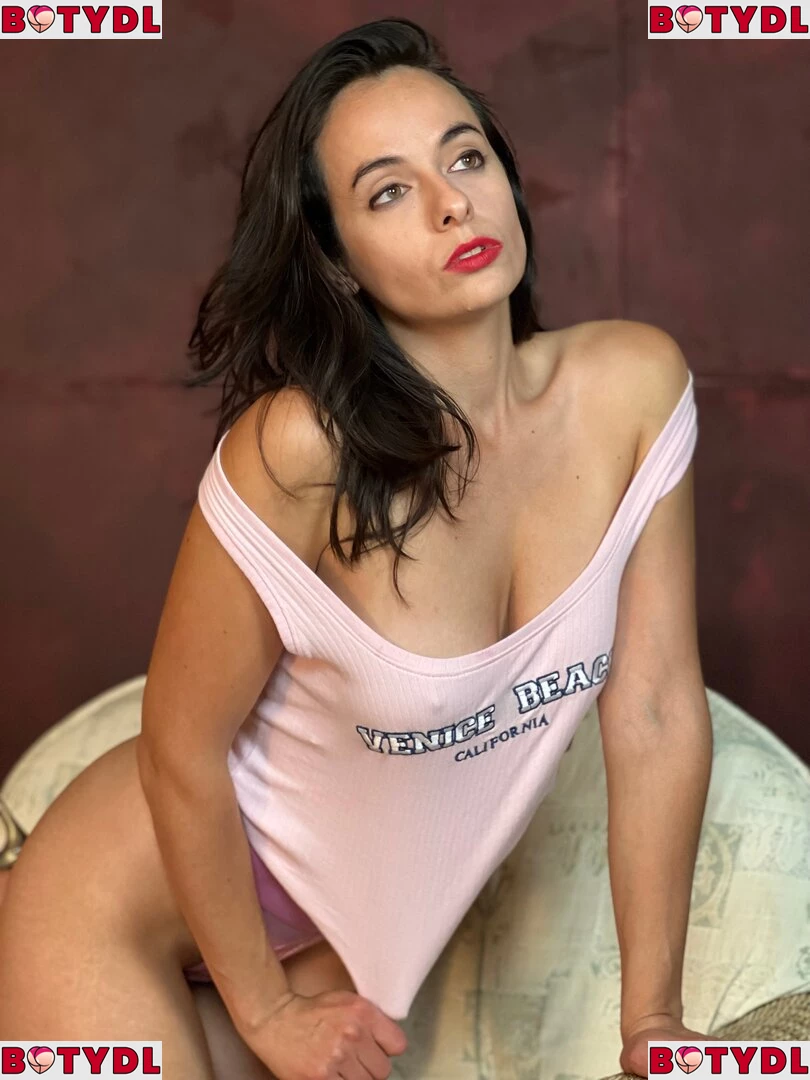 Sophie Stage Onlyfans Photo Gallery 