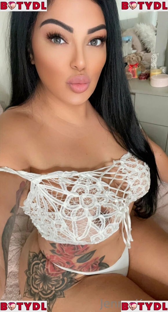 thick_jennakumz Onlyfans Photo Gallery 