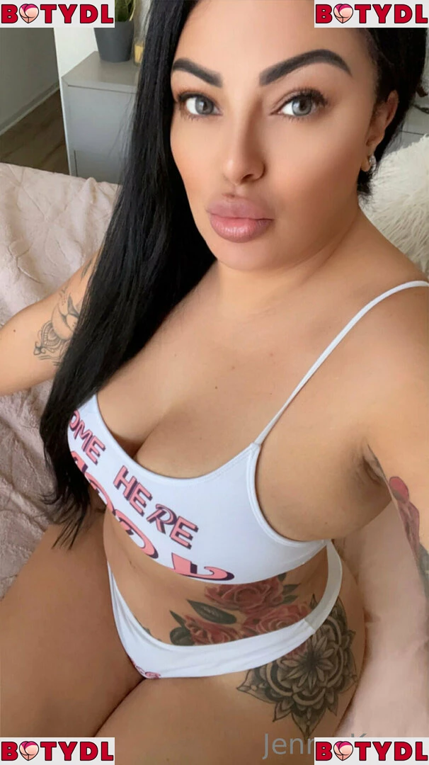 thick_jennakumz Onlyfans Photo Gallery 