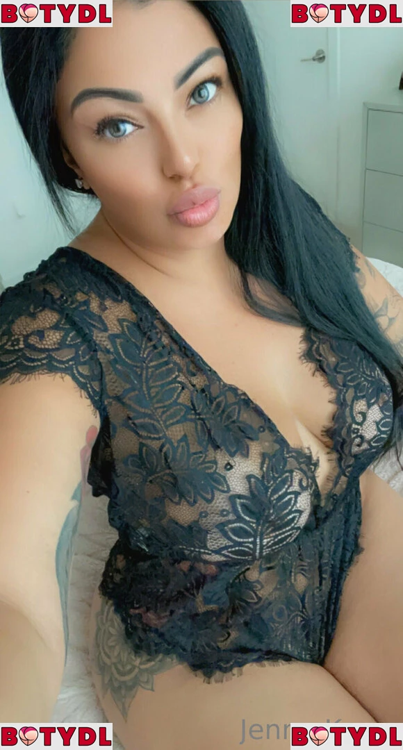 thick_jennakumz Onlyfans Photo Gallery 