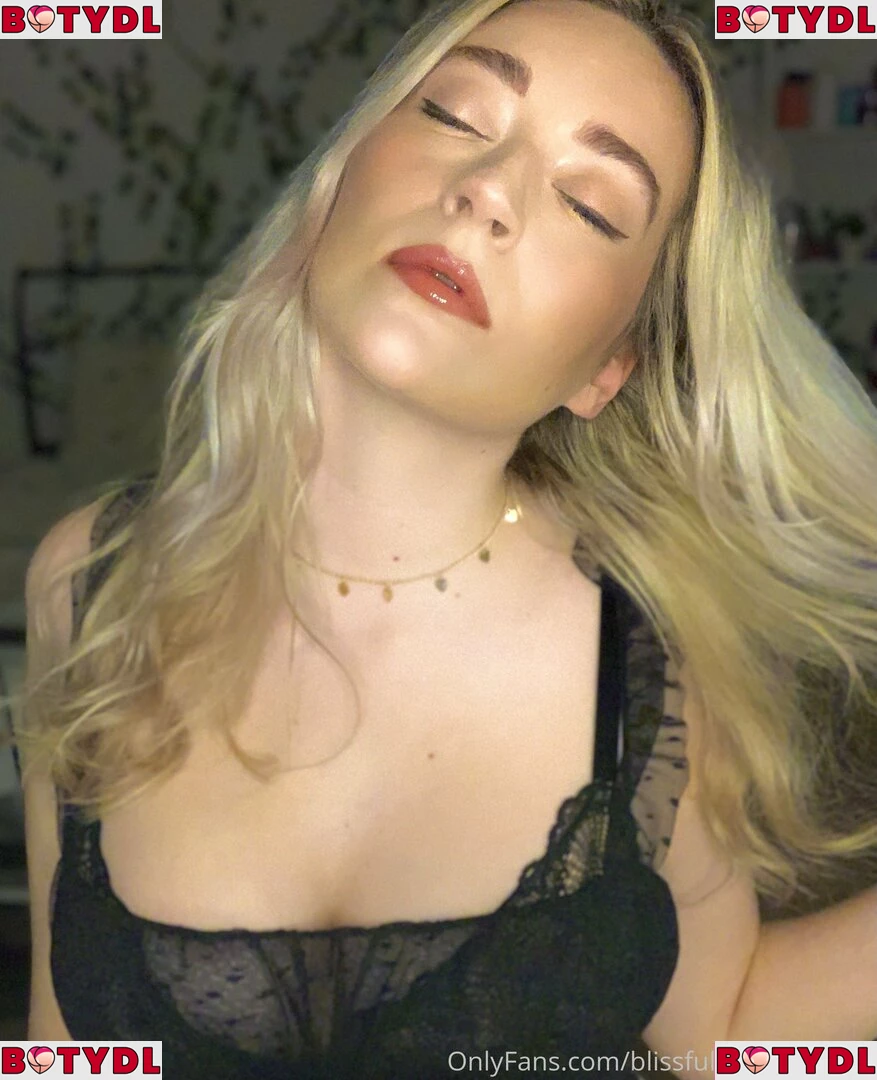 blissfulwhisperasmr Onlyfans Photo Gallery 