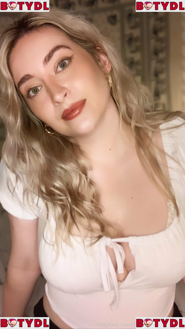 blissfulwhisperasmr Onlyfans Photo Gallery 