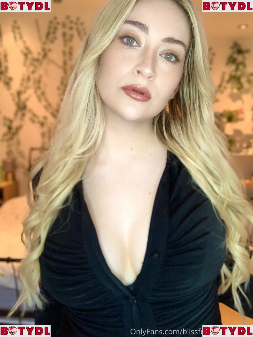 blissfulwhisperasmr Onlyfans Photo Gallery 