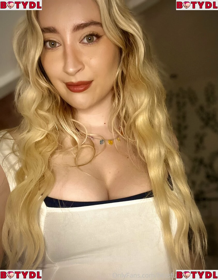 blissfulwhisperasmr Onlyfans Photo Gallery 