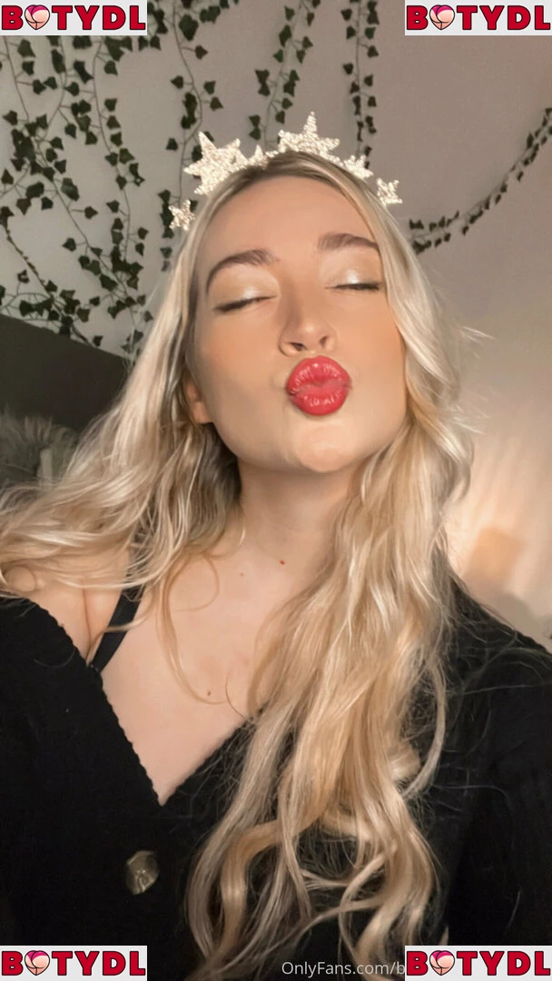 blissfulwhisperasmr Onlyfans Photo Gallery 