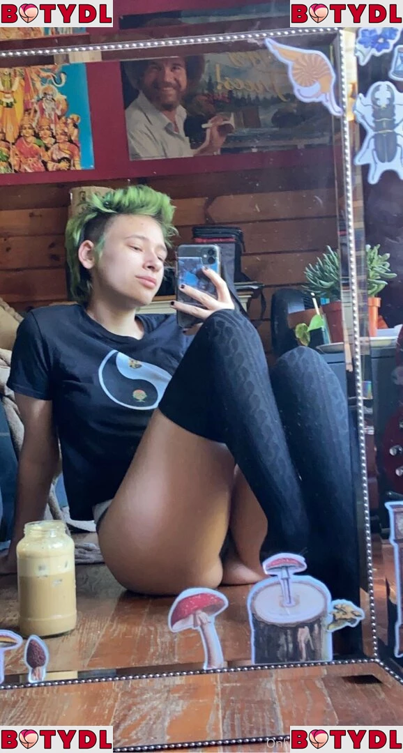 punkfrog Onlyfans Photo Gallery 