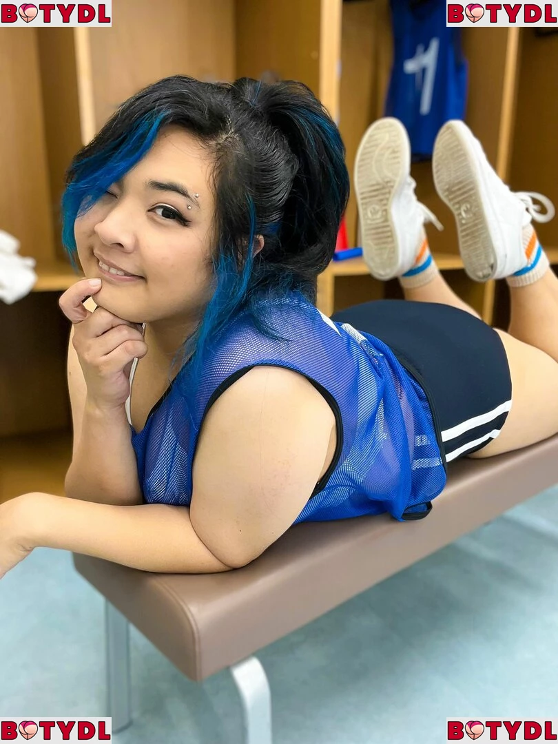 Akidearest Onlyfans Photo Gallery 