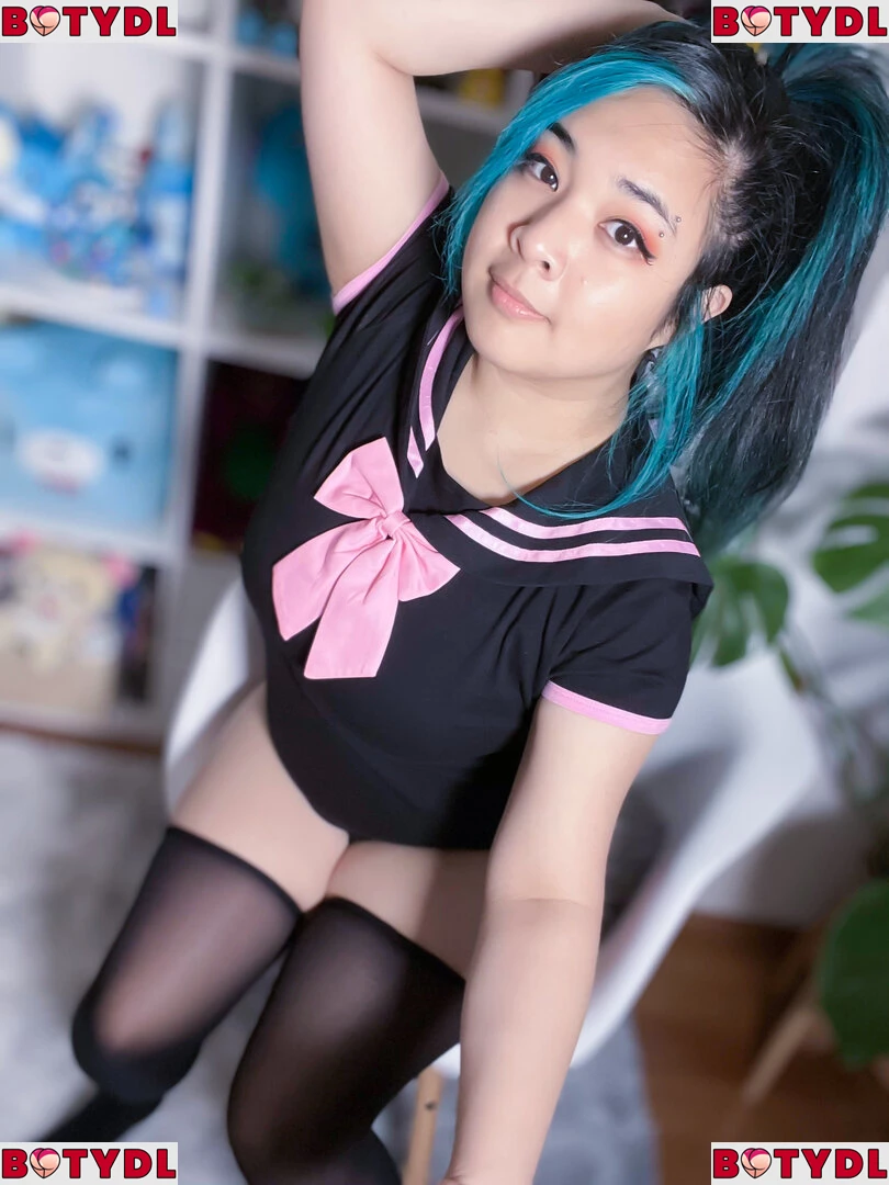 Akidearest Onlyfans Photo Gallery 