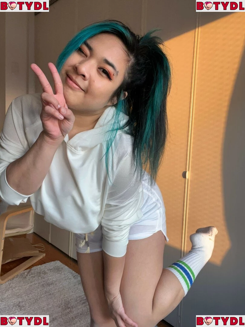 Akidearest Onlyfans Photo Gallery 