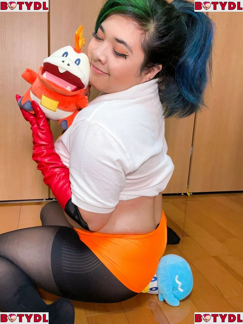 Akidearest Onlyfans Photo Gallery 