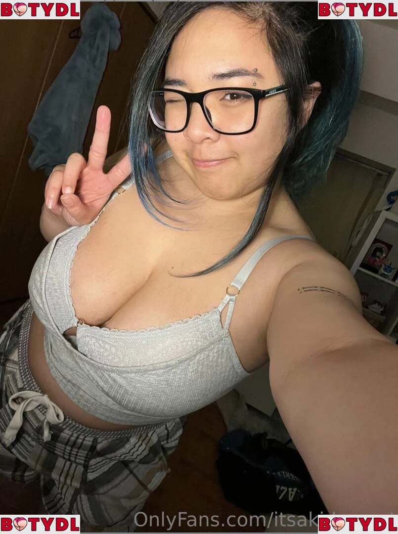 Akidearest Onlyfans Photo Gallery 