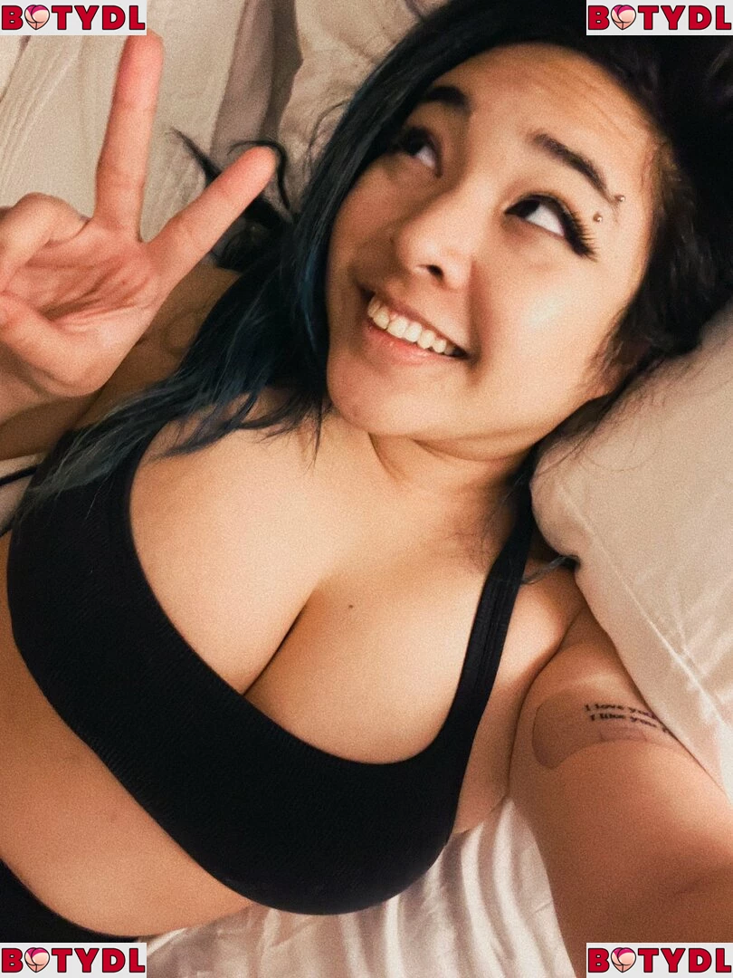 Akidearest Onlyfans Photo Gallery 