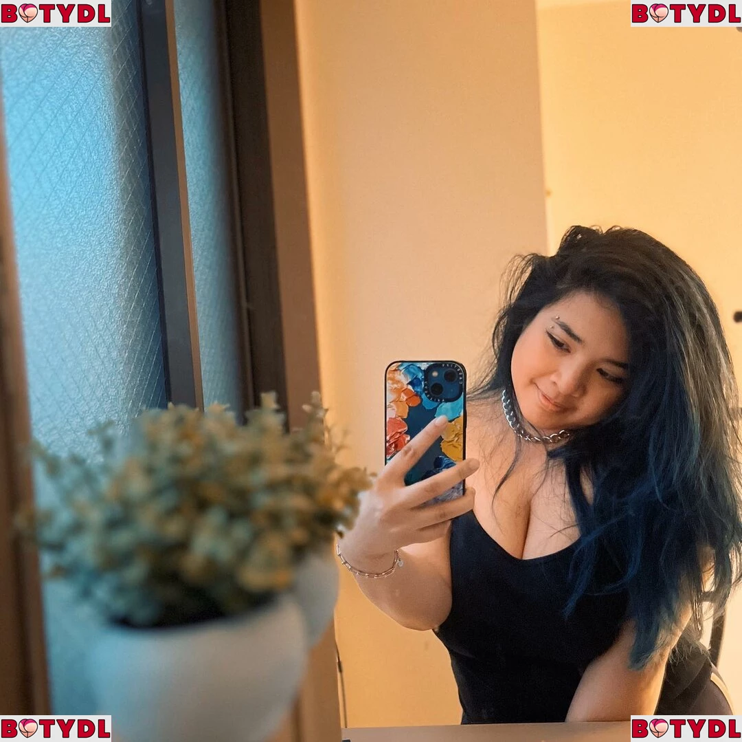 Akidearest Onlyfans Photo Gallery 