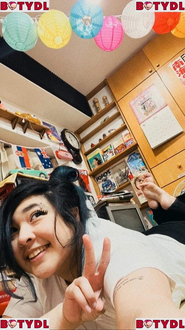 Akidearest Onlyfans Photo Gallery 