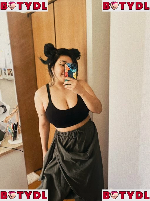 Akidearest Onlyfans Photo Gallery 