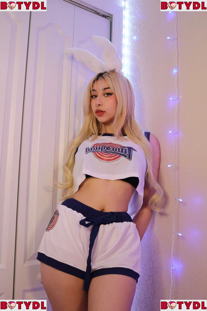 Rina Magi Onlyfans Photo Gallery 