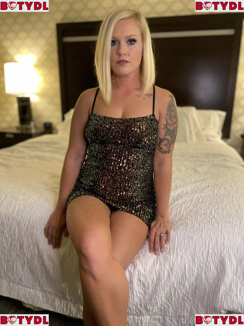 sadieandrews Onlyfans Photo Gallery 