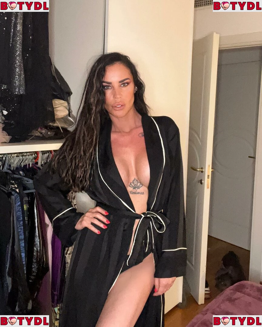 Antonella Mosetti Onlyfans Photo Gallery 