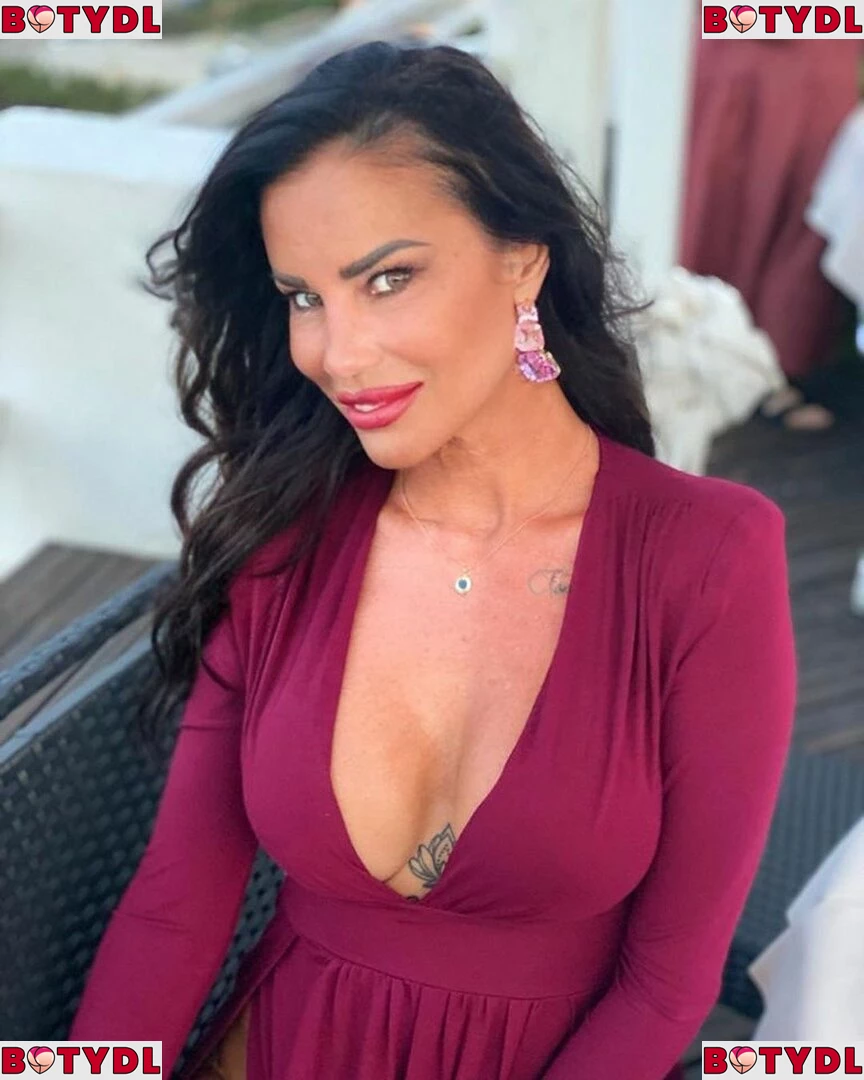 Antonella Mosetti Onlyfans Photo Gallery 